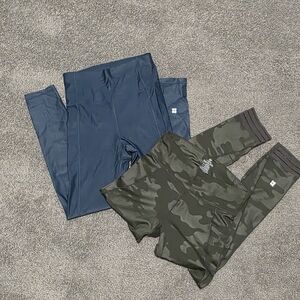 Sweaty Betty London 7/8 Leggings Green Camouflage and Teal Green Blue XS 2 Pair